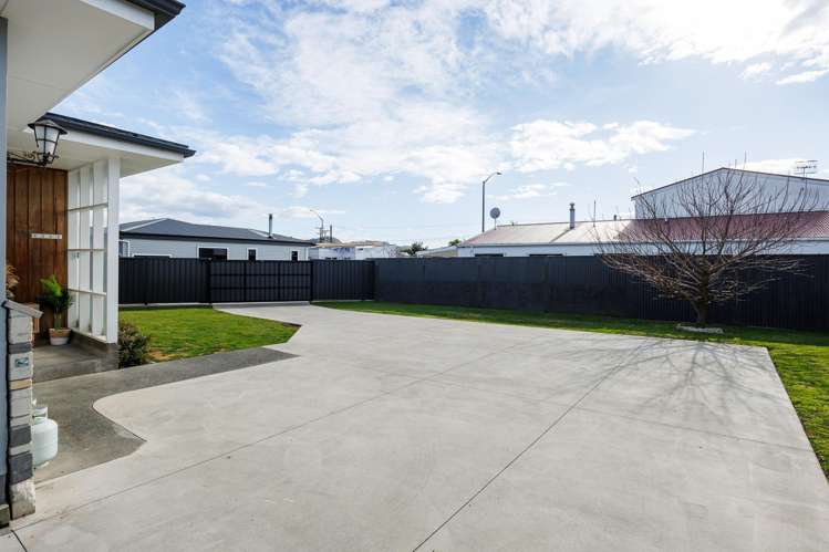 49 Meeanee Road Taradale_18