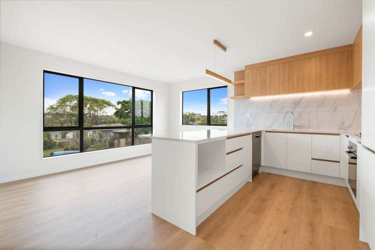 1/46 Cockayne Crescent Sunnynook North Shore City Houses for Sale