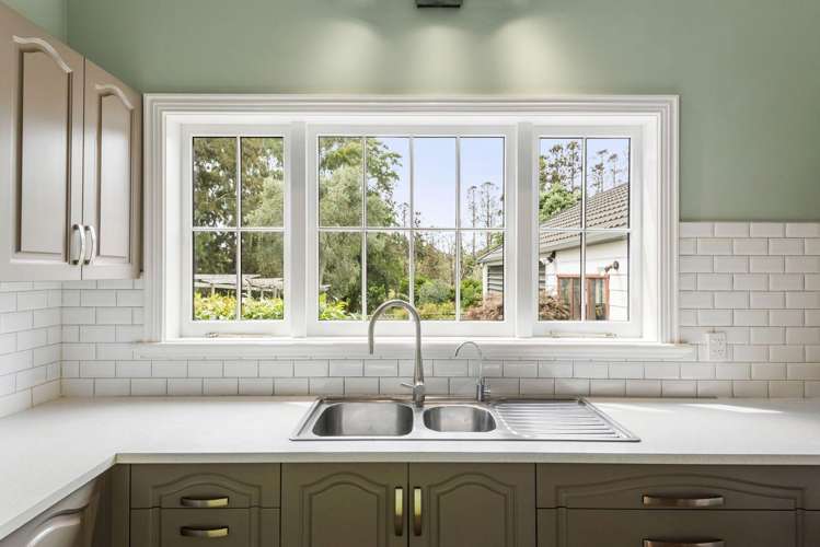 336 Ireland Road Waitoki_15