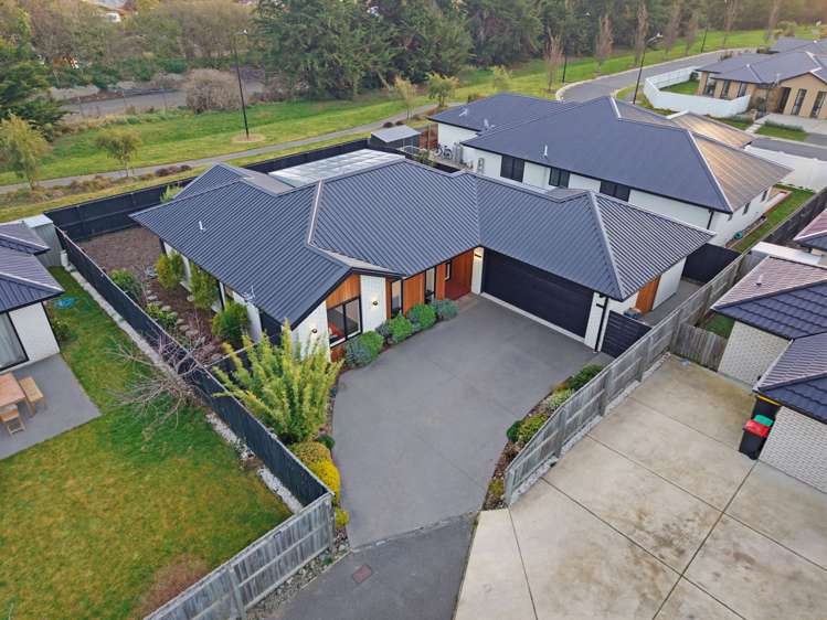 20 Petunia Drive Wigram_32