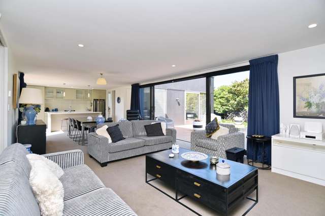 102 Hills Road Edgeware_2