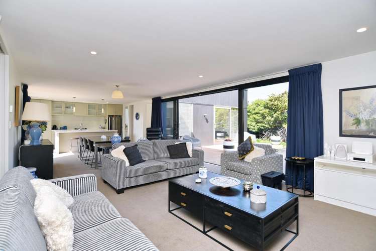 102 Hills Road Edgeware_2