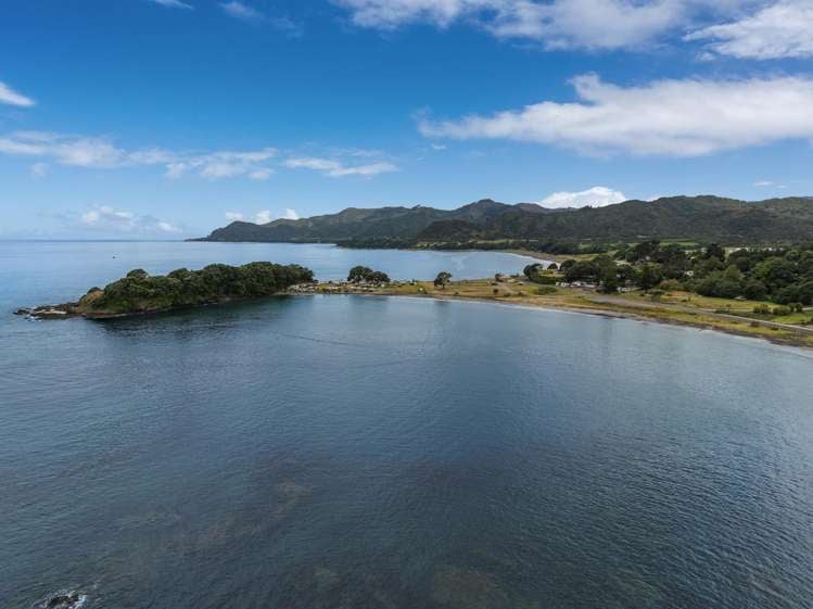 6825 State Highway 35 Te Kaha_35