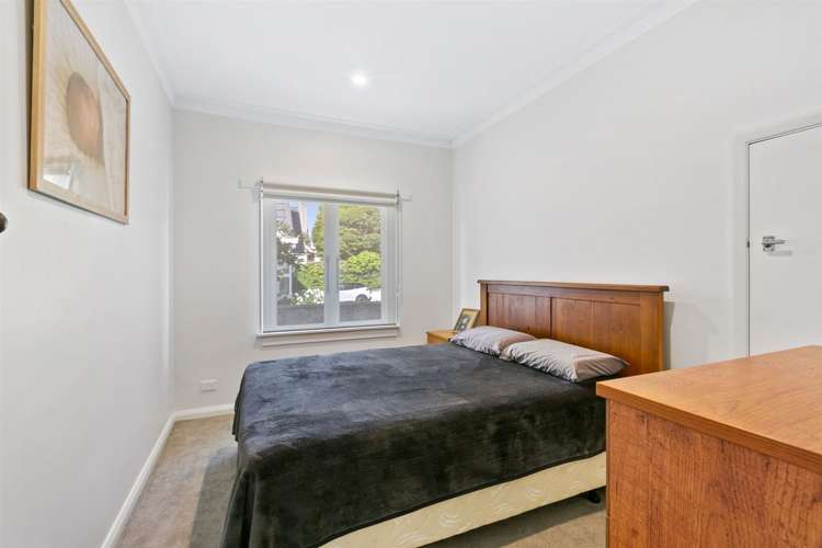 91 Gover Street New Plymouth Central_11