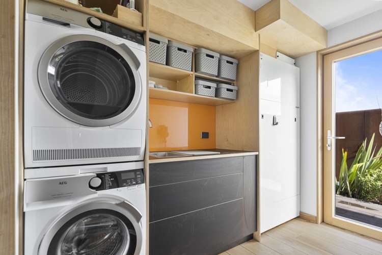 6 Soudley Court Jacks Point_24