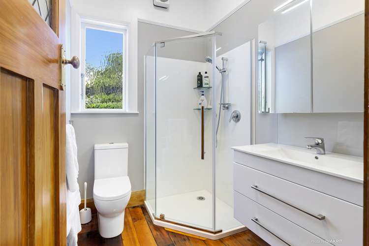 5 Bruce Avenue Brooklyn_13