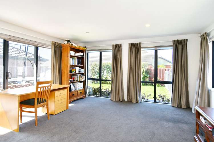 61a Birchfield Avenue Dallington_10