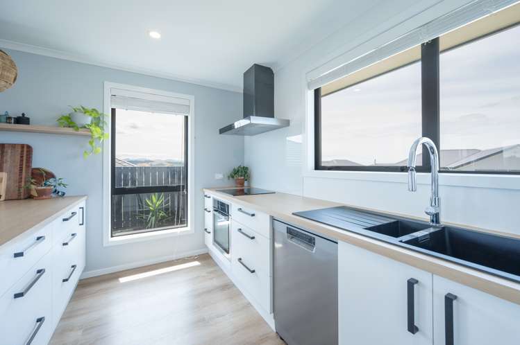 15 Coppermine Crescent Brightwater_10