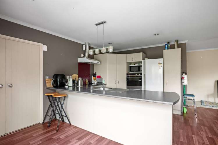 21 Walnut Grove Alexandra_5