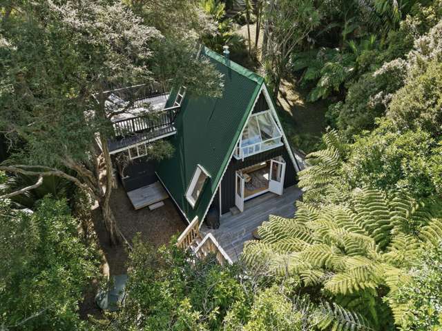 Beach - Bach - Retreat