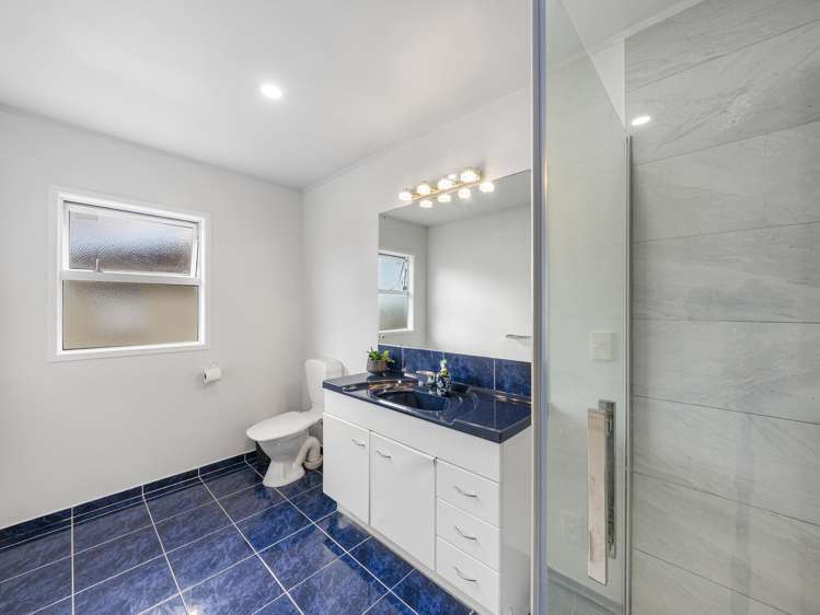 11 Caserta Place Clover Park_5