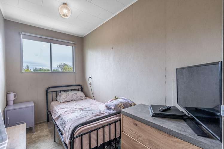 15 Grant Road Otatara_8