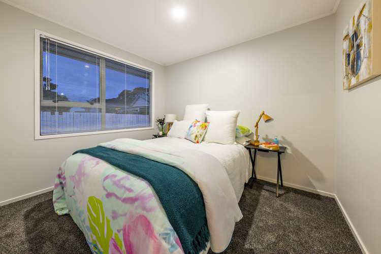 8 Glennis Place Clendon Park_7