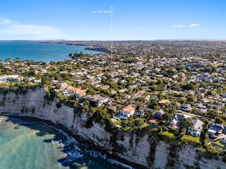 23 Cliff Road Torbay_19