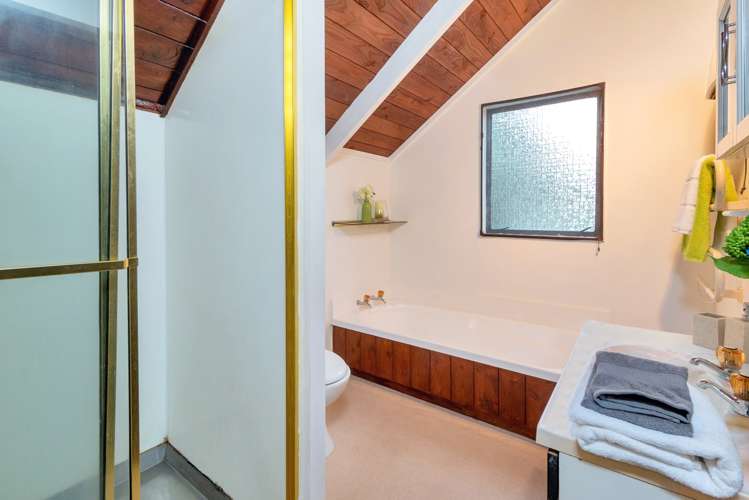 1/8 Woodhams Street Beach Haven_16