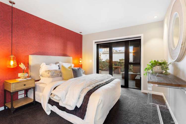 1/9 Earnoch Avenue Takapuna_11