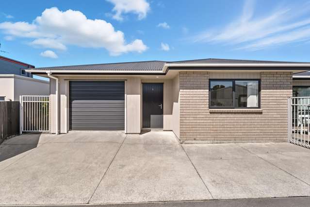Urgent Sale - Must Sell on Maunganui Road!