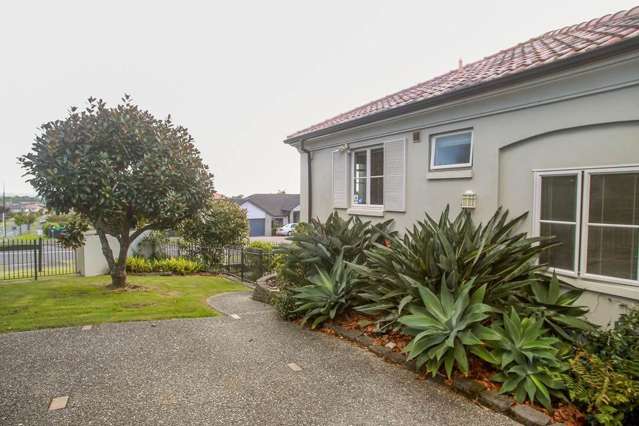 38 Point View Drive East Tamaki Heights_1