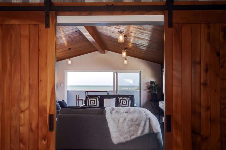 8 Nukumaru Parade Waiinu Beach_15