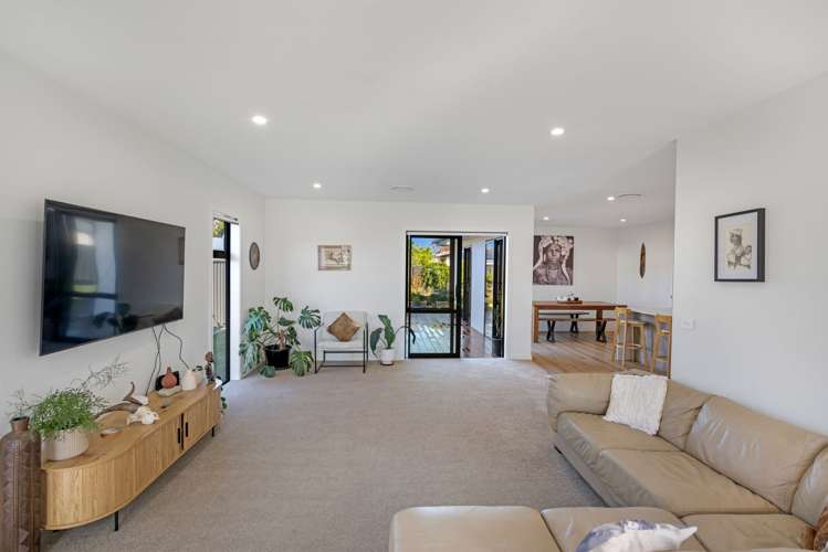 8 Whariki Crescent Flaxmere_9