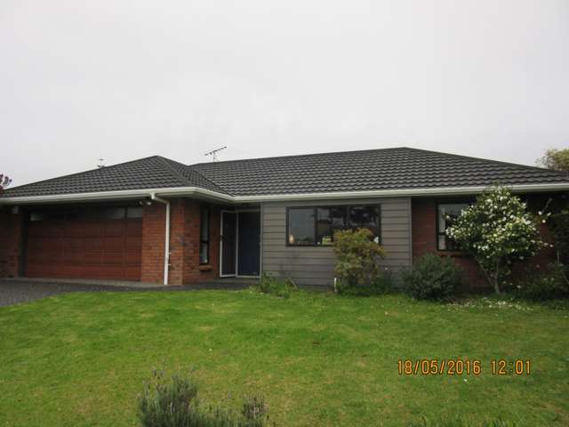 4 Settlers Grove Orewa_1