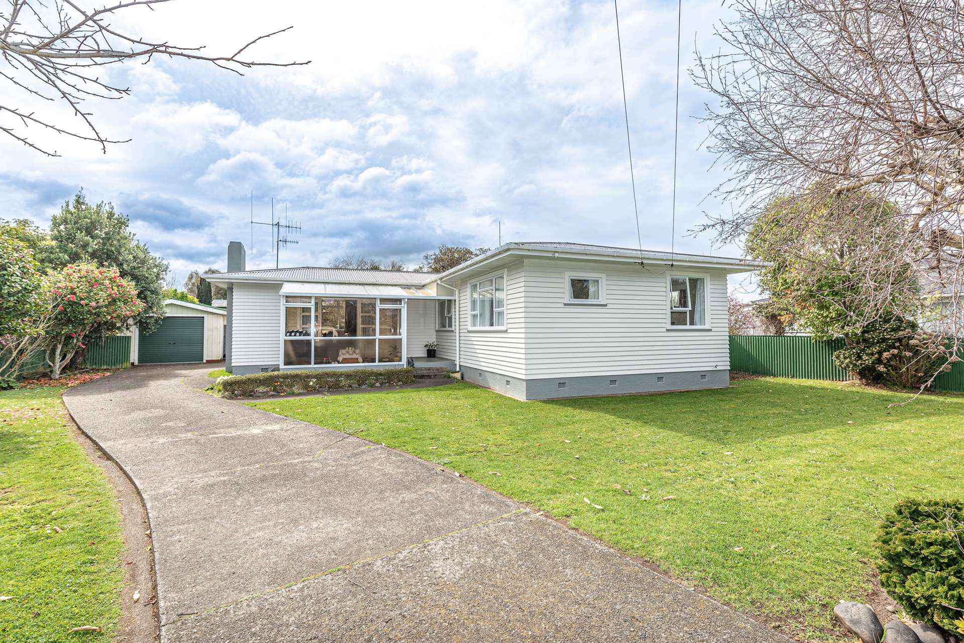 4 Lincoln Road Springvale_0