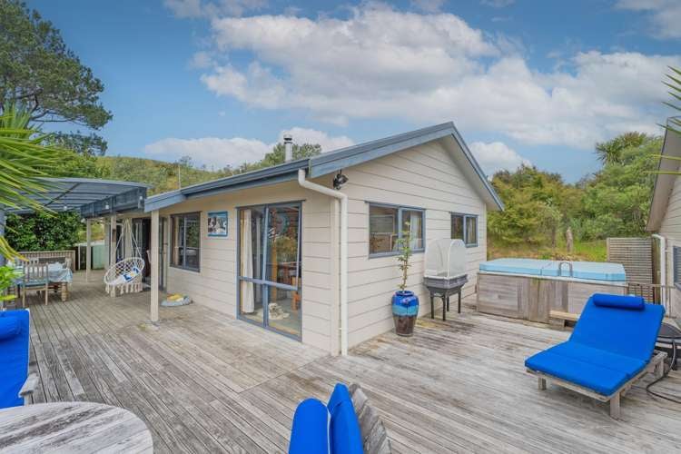 108 Horongaherehere ROW Whangapoua_12