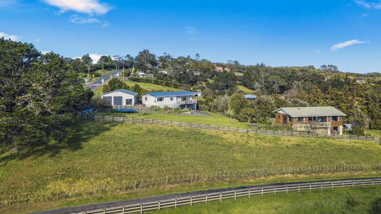 70 Wishart Road Helensville_51