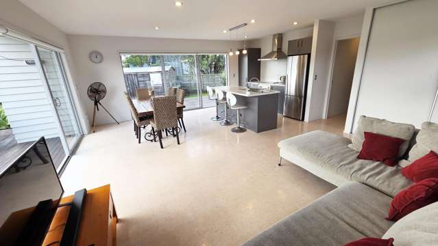 127 Karo Drive Matarangi_2