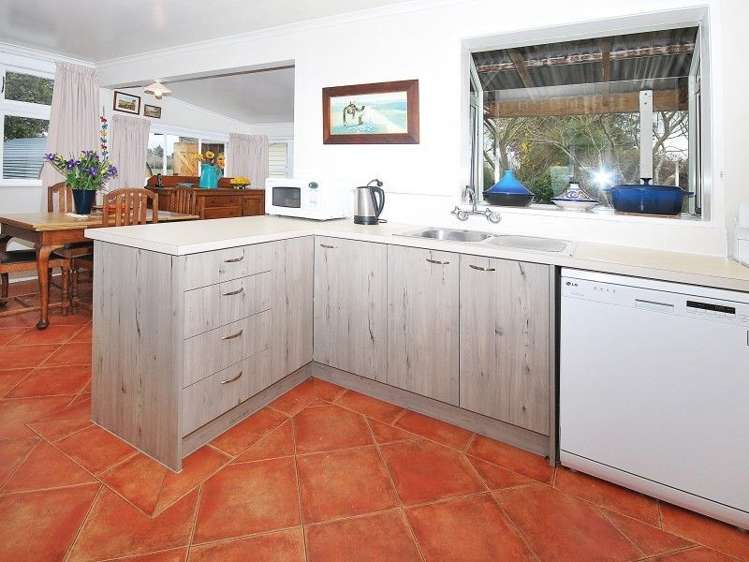 90 Chamberlain Road Upper Plain_1