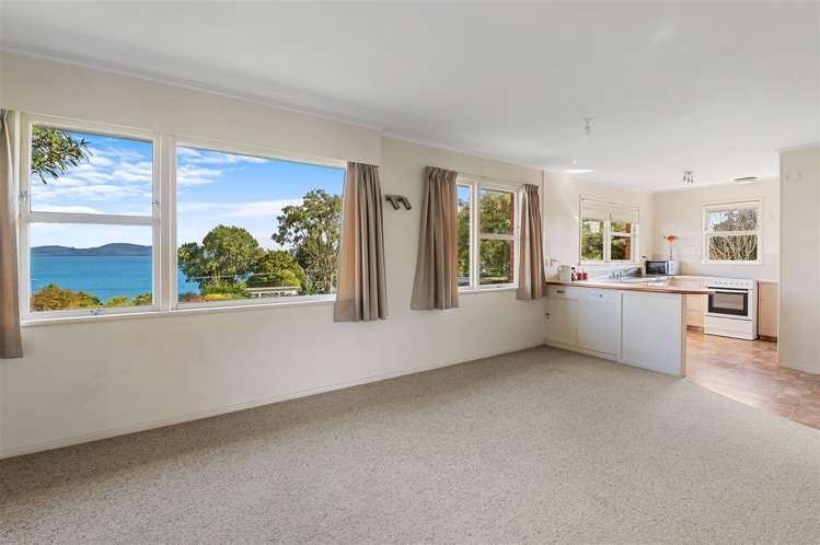 5 Hugh Avenue Hamurana_26