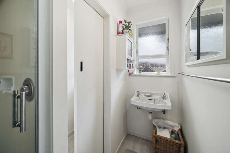 11 Whakaipo Avenue Taupo_16