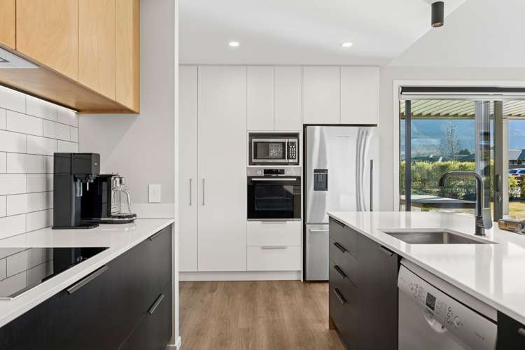 16 Sentinel Drive Lake Hawea_6