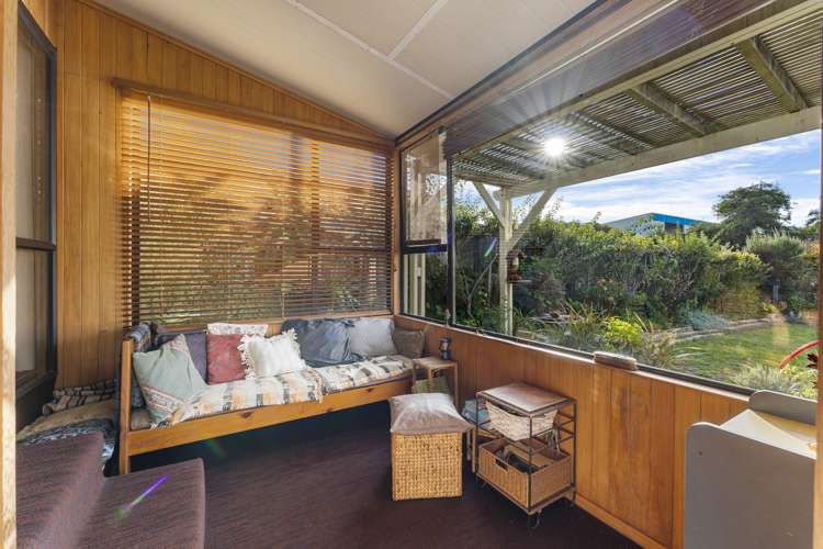 42 Gaine Street New Plymouth Central_16