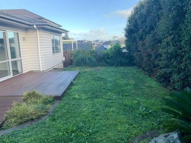 52 Butler Stoney Crescent Silverdale_22