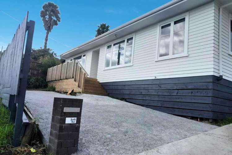 53A Sylvan Crescent Te Atatu South_15