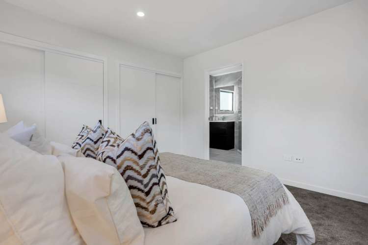 8a South Lynn Road Titirangi_22