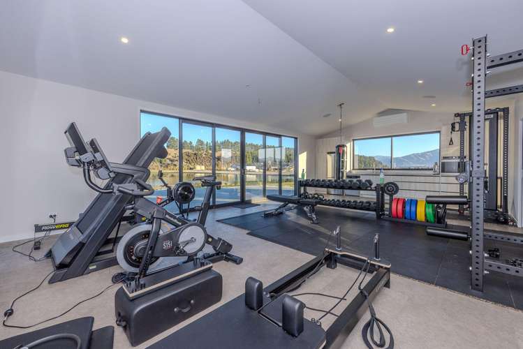 112 Fowler Lane Wanaka_16