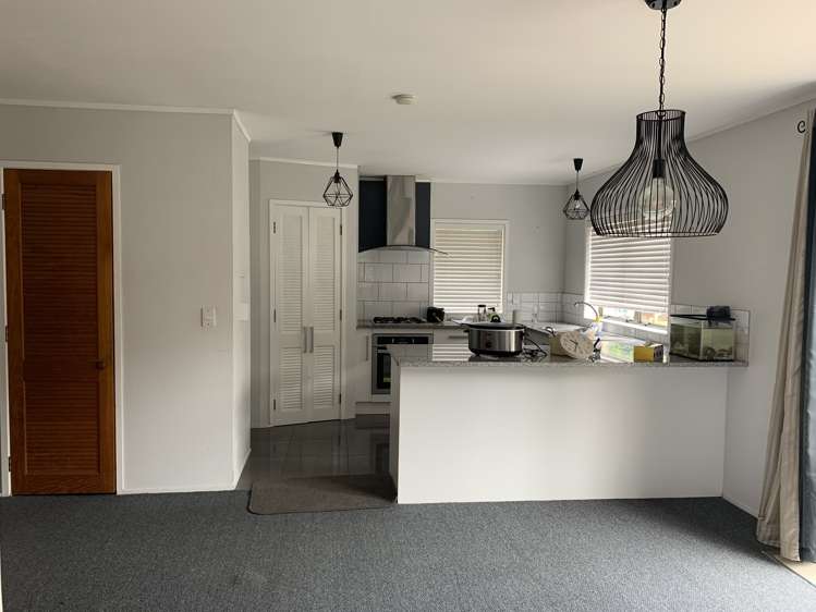 145 Everglade Drive Totara Heights_5