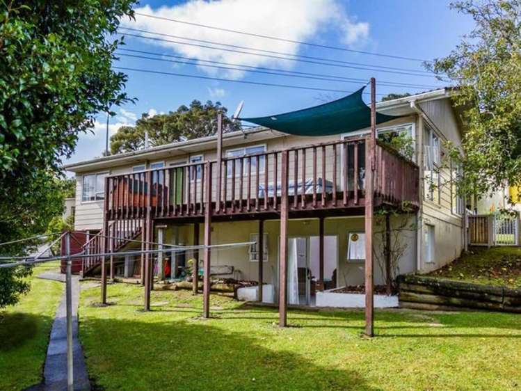 69 Captain Scott Road Glen Eden_1