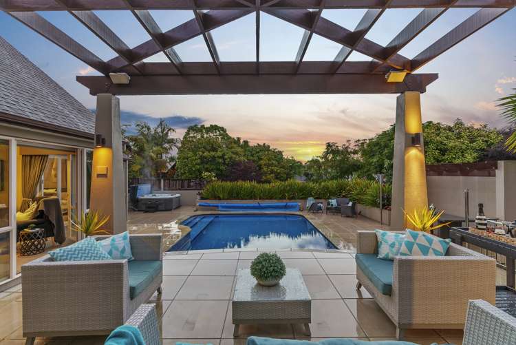 25 Anaheim Boulevard Shamrock Park_5