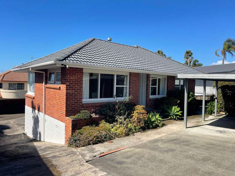 73 Deep Creek Road Waiake_2