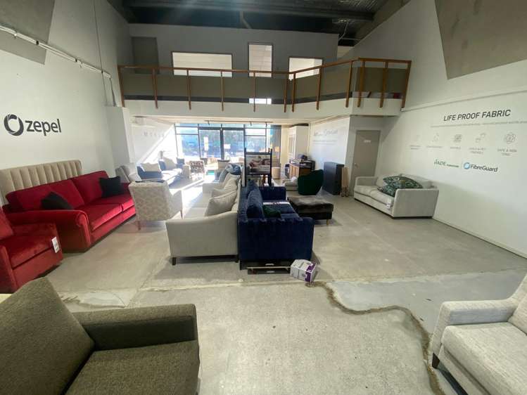 2/1008 Ferry Road Ferrymead_5