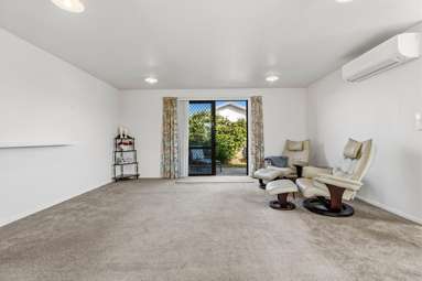 112 Reynolds Drive_2