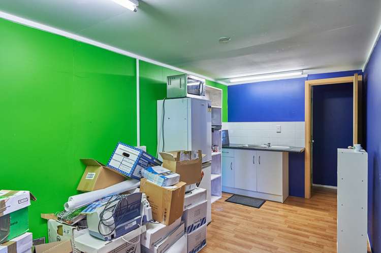 814 Roberts Line Bunnythorpe_31