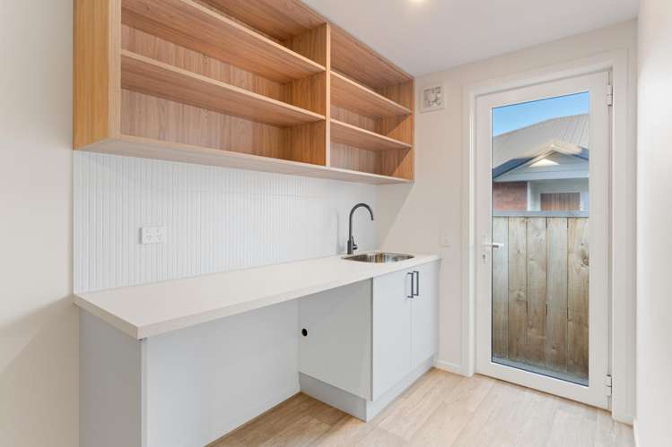 8C Berwick Street Mosgiel_25