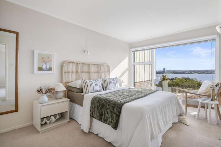 4/198 Hurstmere Road Takapuna_11