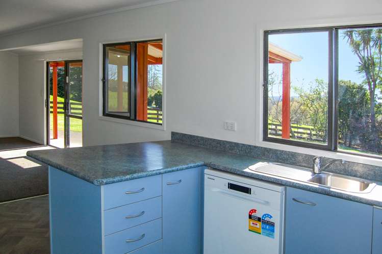 82 Settlement Road Kaiwaka_10