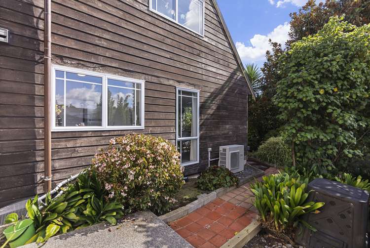 4/60 Larchwood Avenue Westmere_15