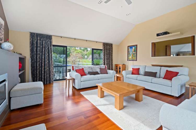 2 Godley Lane Lucas Heights_13